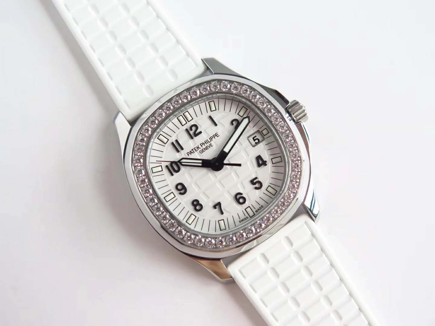 Aquanaut Luce 5067A-011 White Dial in Steel - Image 2