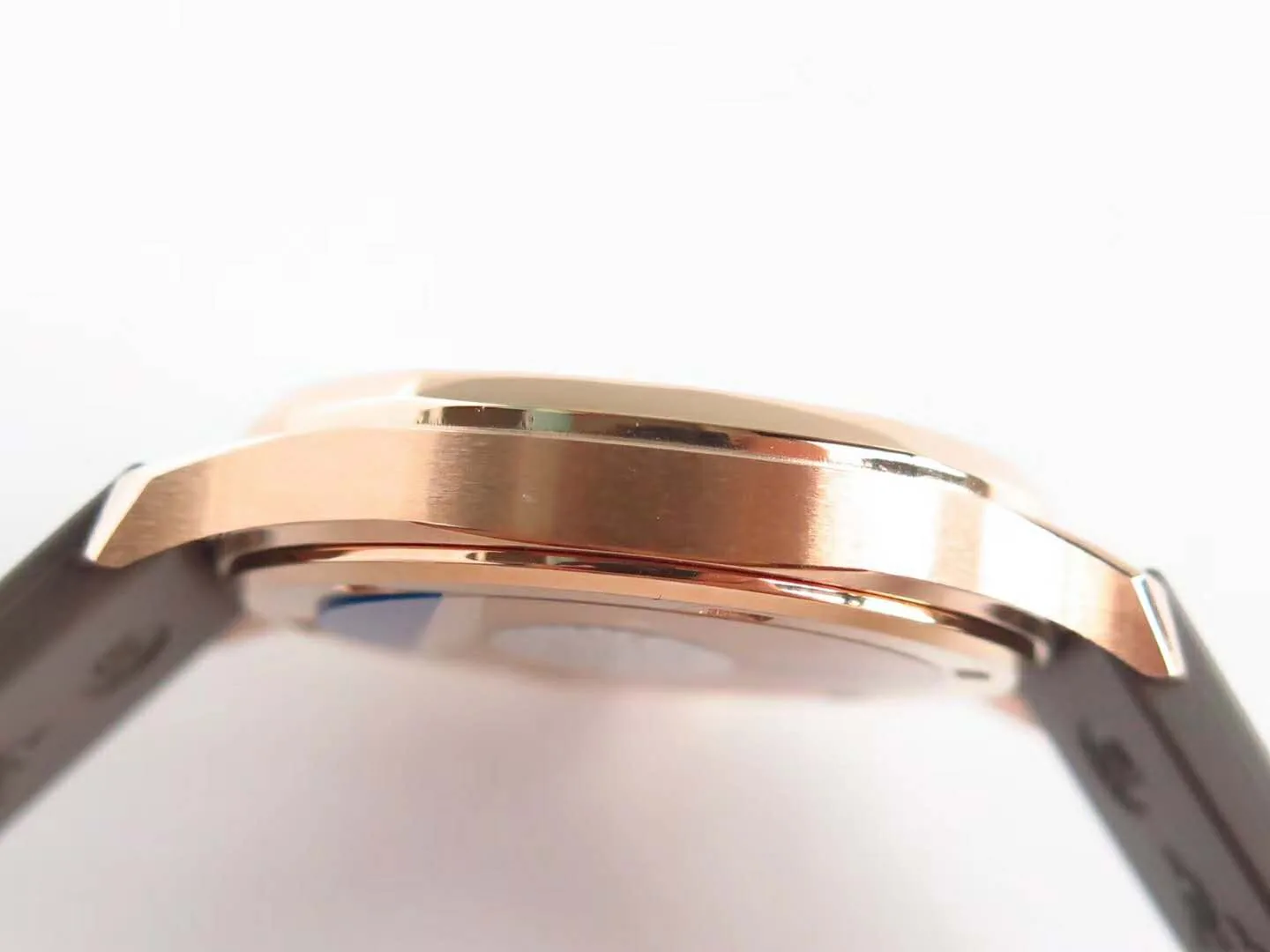 Aquanaut Luce 5068R Black Dial in Rose Gold - Image 9