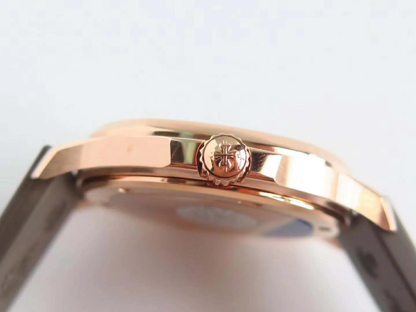 Aquanaut Luce 5068R Black Dial in Rose Gold - Image 8