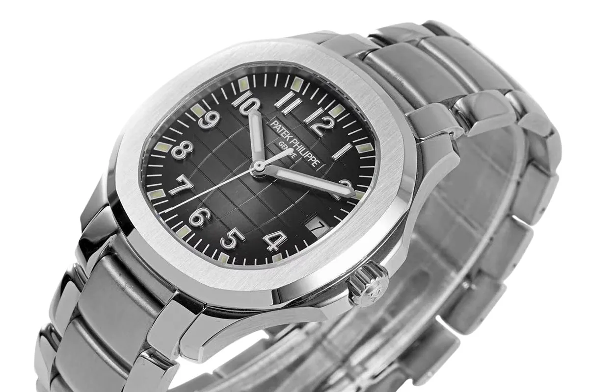 Aquanaut 5167/1A-001 cadran noir en acier sur bracelet – Image 3