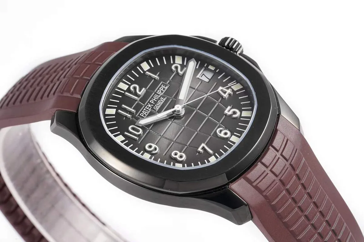 Aquanaut 5167A ‘Black Venom Limited Edition’ Black Dial on Brown Rubber Strap - Image 4