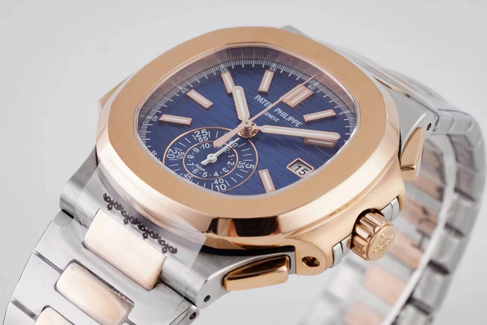 Nautilus cronografo 5980/1AR in acciaio e oro rosa - immagine 5