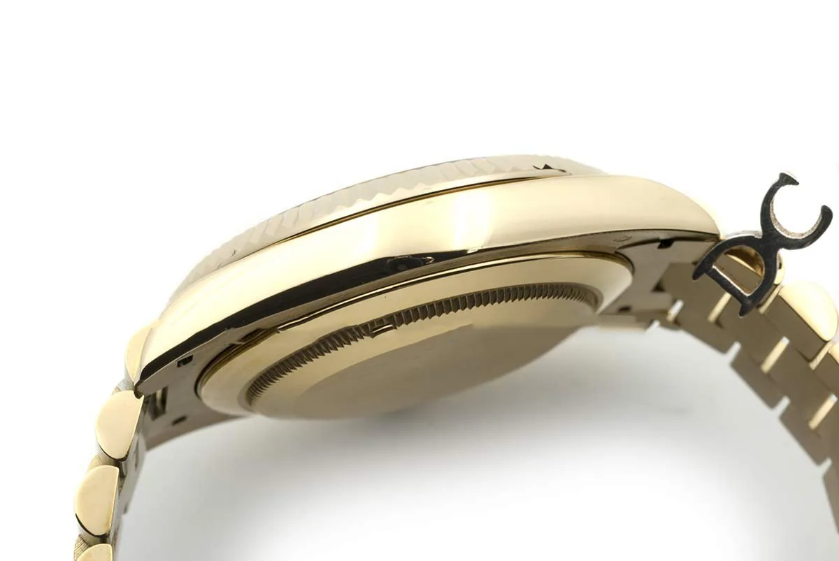 Day-Date 40 228238 Clean Factory esfera champán en oro amarillo - Imagen 4