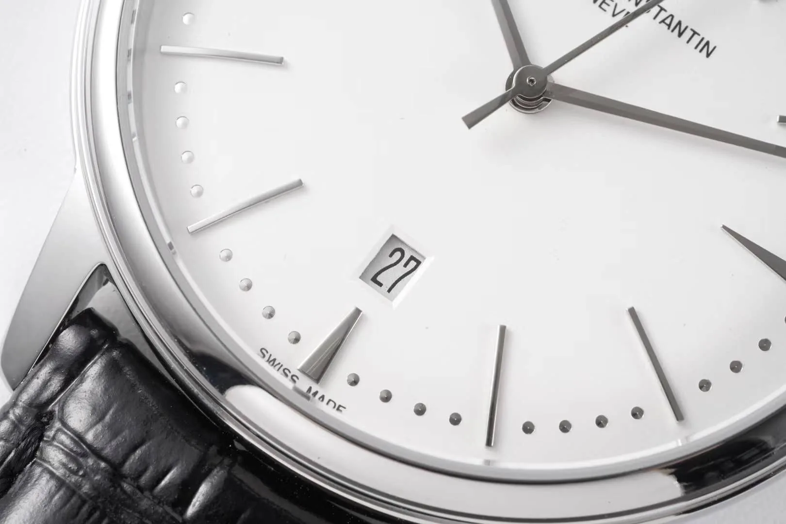 Patrimony White Dial in White Gold Ref: 85180 - Image 3