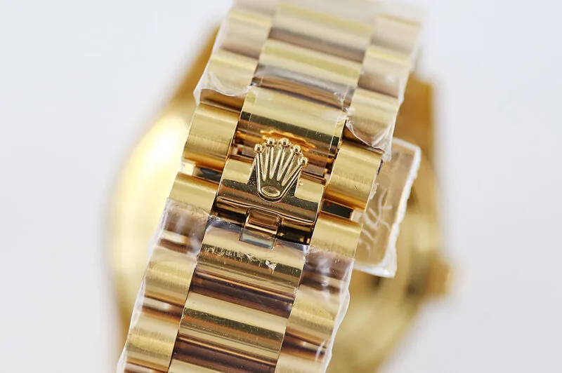 Day-Date 40 228238 Clean Factory esfera champán en oro amarillo - Imagen 10