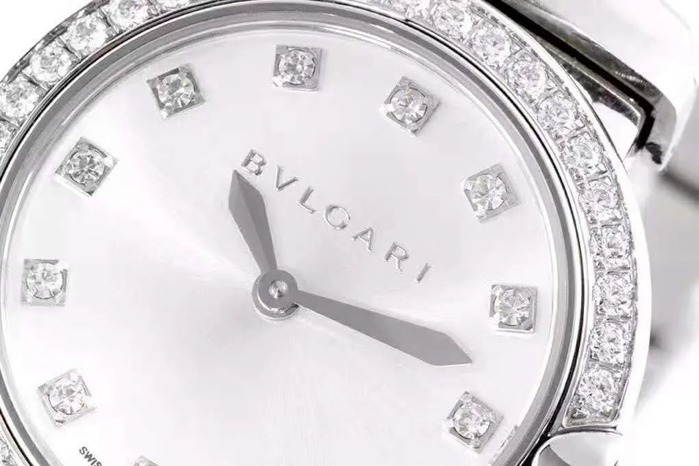 Lvcea MOP Dial in Steel with Diamond Bezel - Image 5
