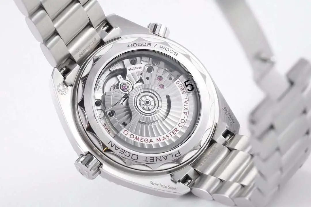 Seamaster Planet Ocean 600M Co-Axial Master Chronometer Black Dial 39.5mm on Bracelet - Image 9