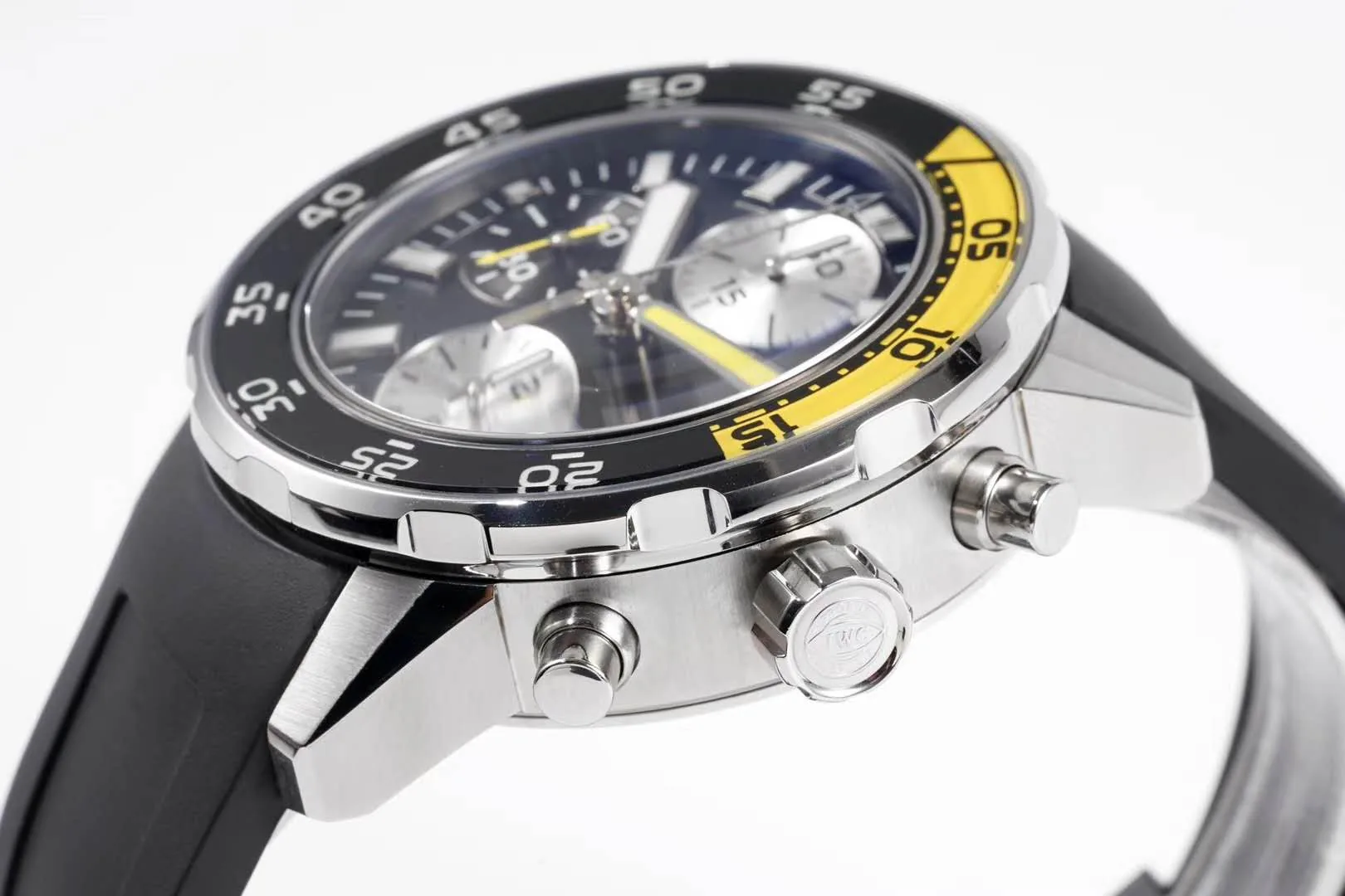 Aquatimer Chronograph IW376702 cadran noir – Image 7