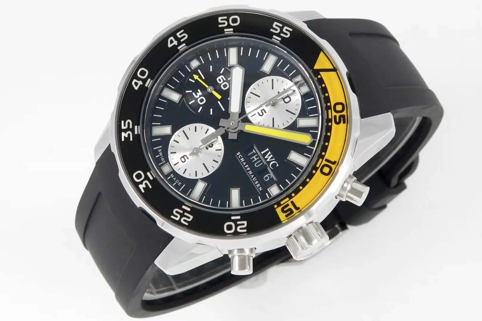 Aquatimer Chronograph IW376702 cadran noir – Image 2