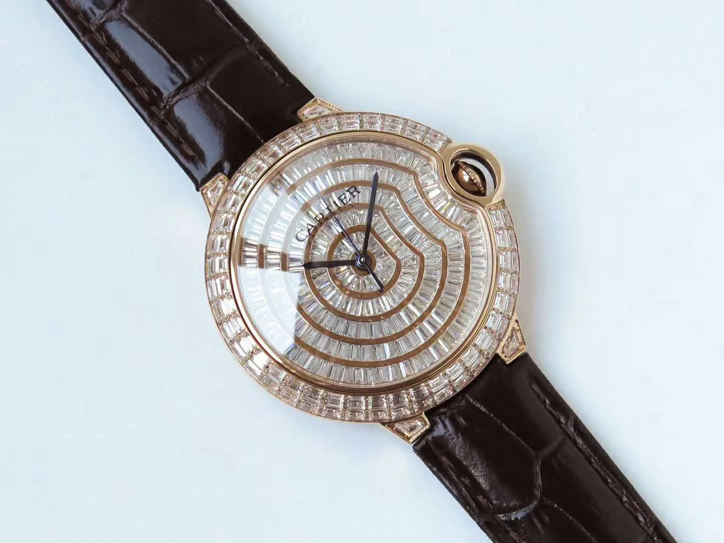 Ballon Bleu de Cartier 42mm Diamond Paved Dial in Rose Gold - Image 4