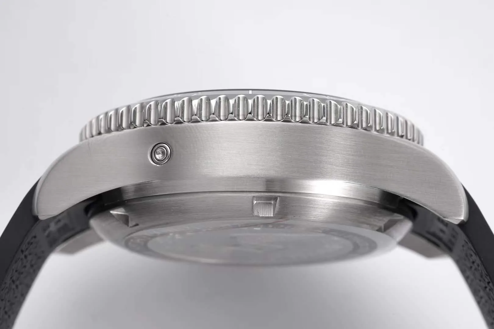Hydroconquest Black Dial on Rubber Strap - Image 6