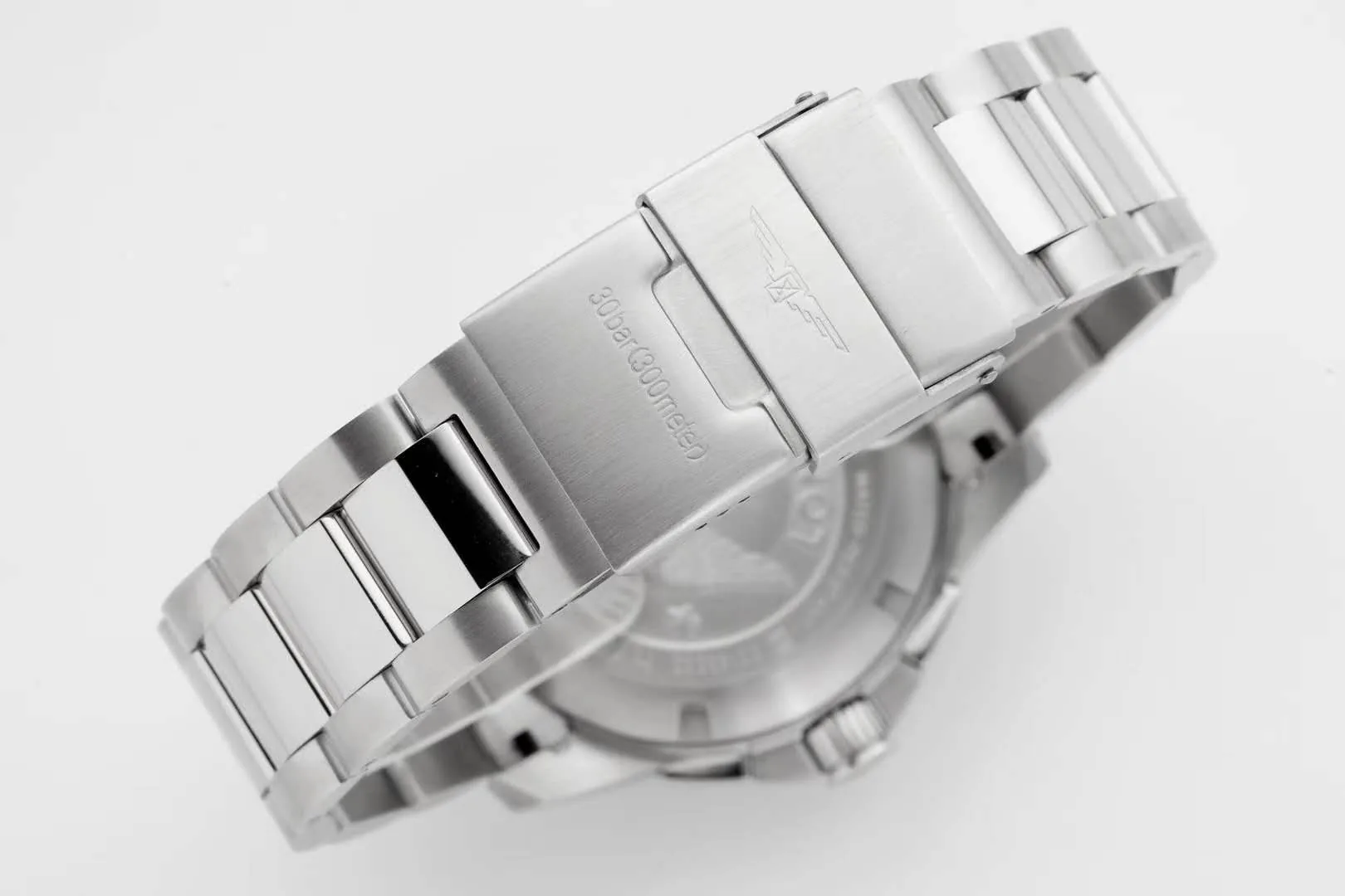 Hydroconquest cadran vert sur bracelet – Image 9