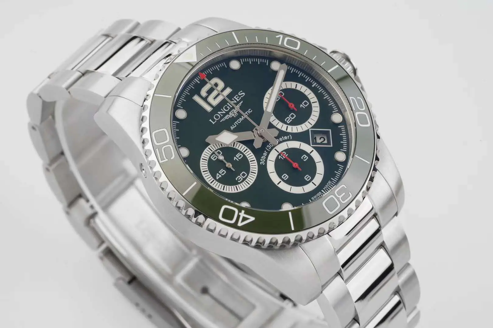 Hydroconquest cadran vert sur bracelet – Image 4