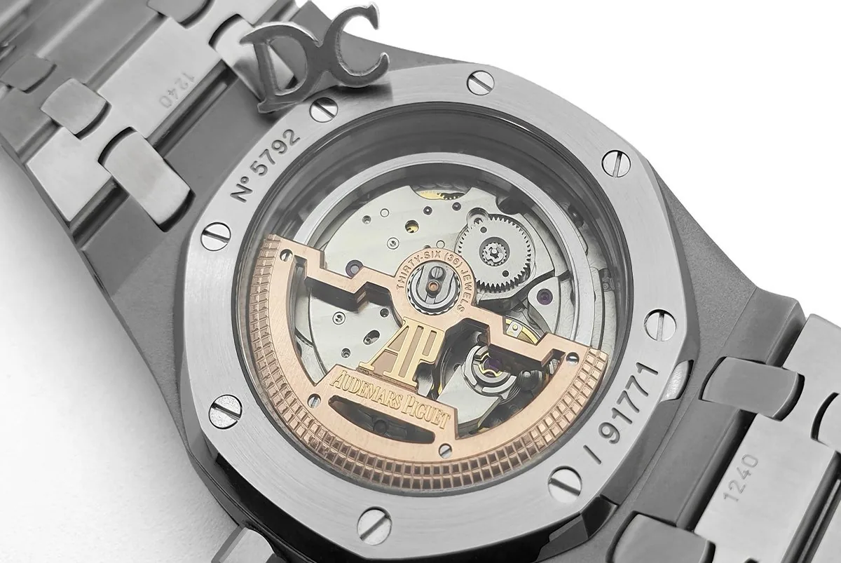 Royal Oak 15202 39mm Blue Dial - Image 9