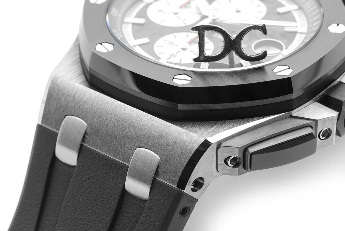 Royal Oak Offshore Novelty 44mm Titanium 26400IO SIHH - Image 5