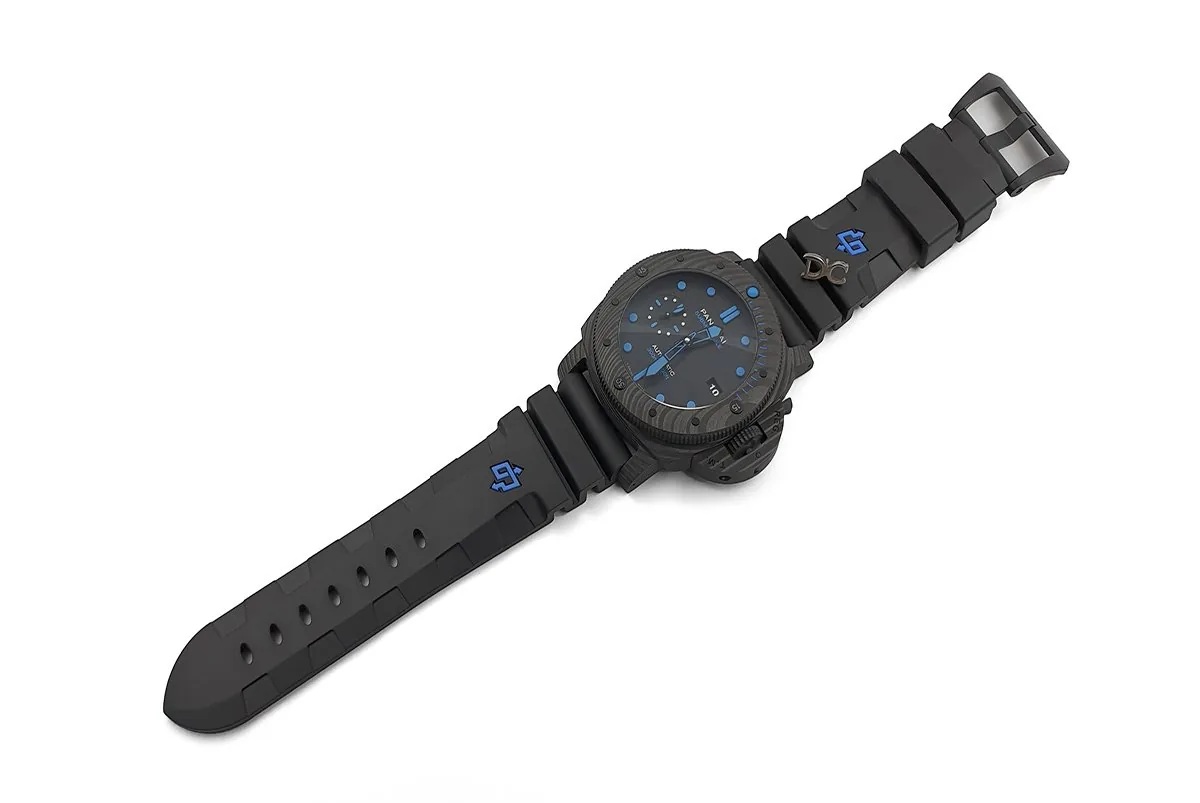 PAM1616 Luminor Submersible Carbotech - Image 4