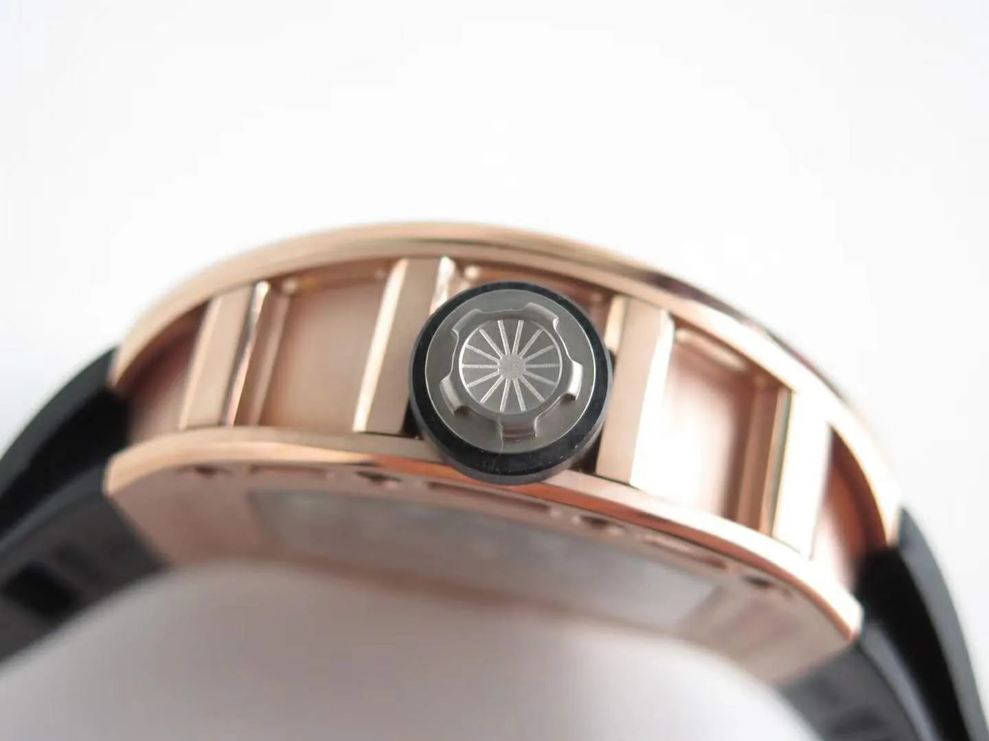 RM 052-01 Tourbillon Skull en or rose – Image 8