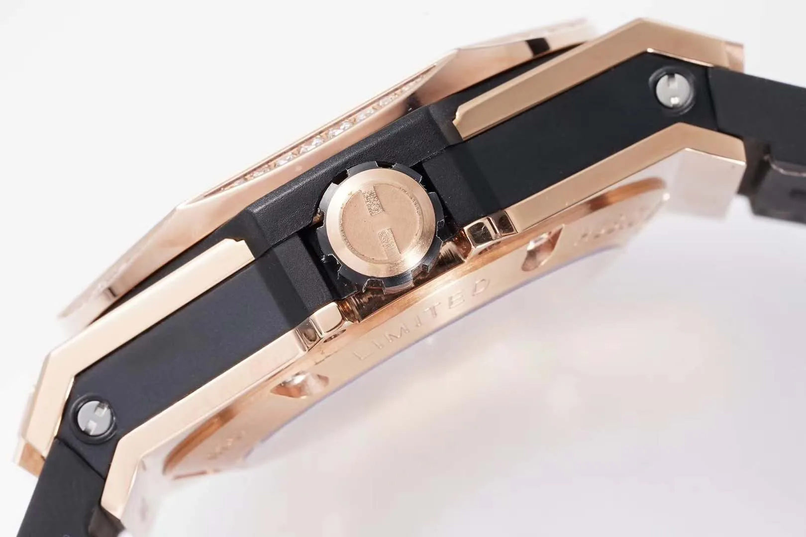 Big Bang Unico Sang Bleu in Rose Gold with Diamond Bezel on Brown Leather Strap - Image 9