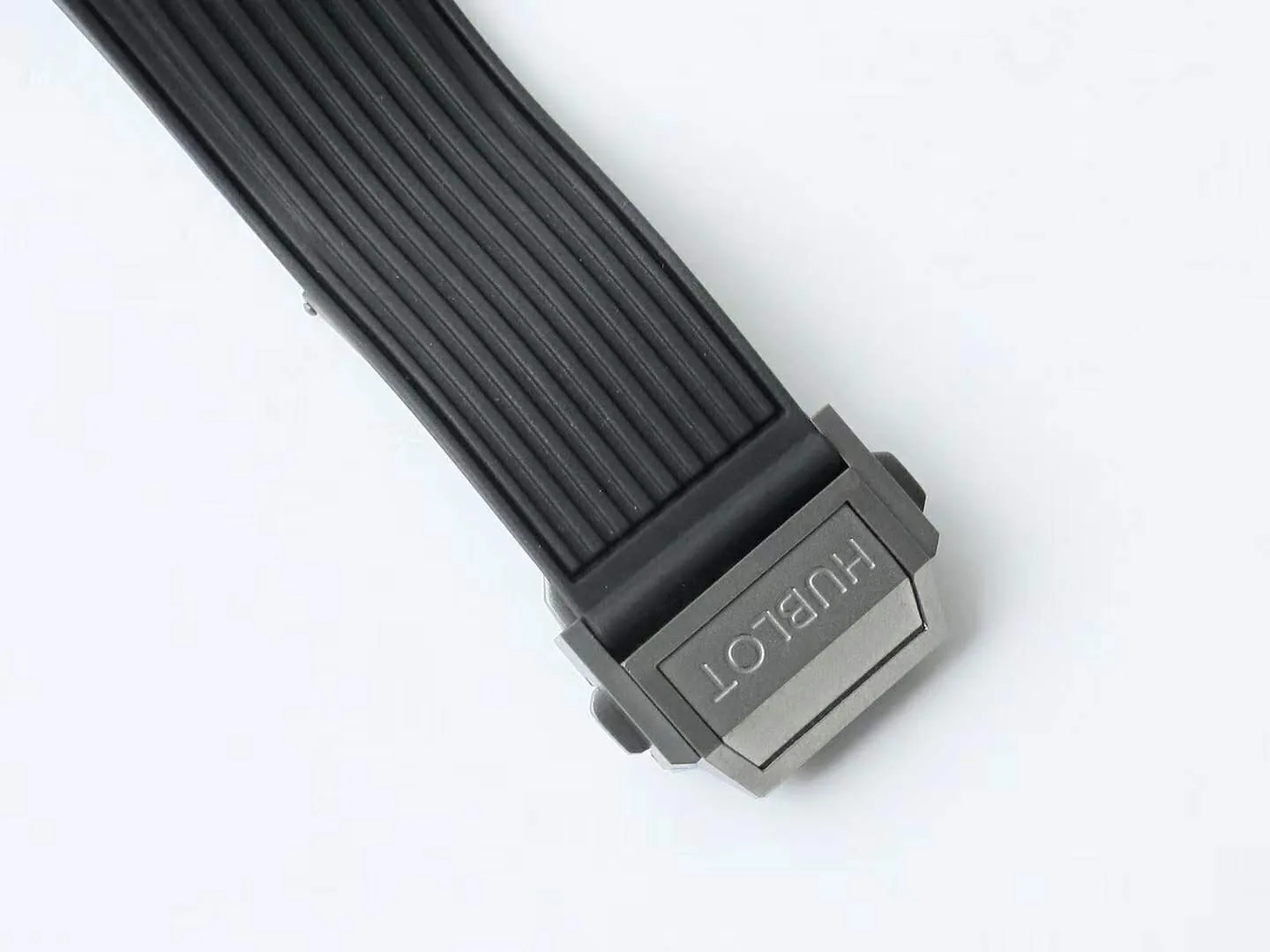 Big Bang Unico King Titanium - Image 6