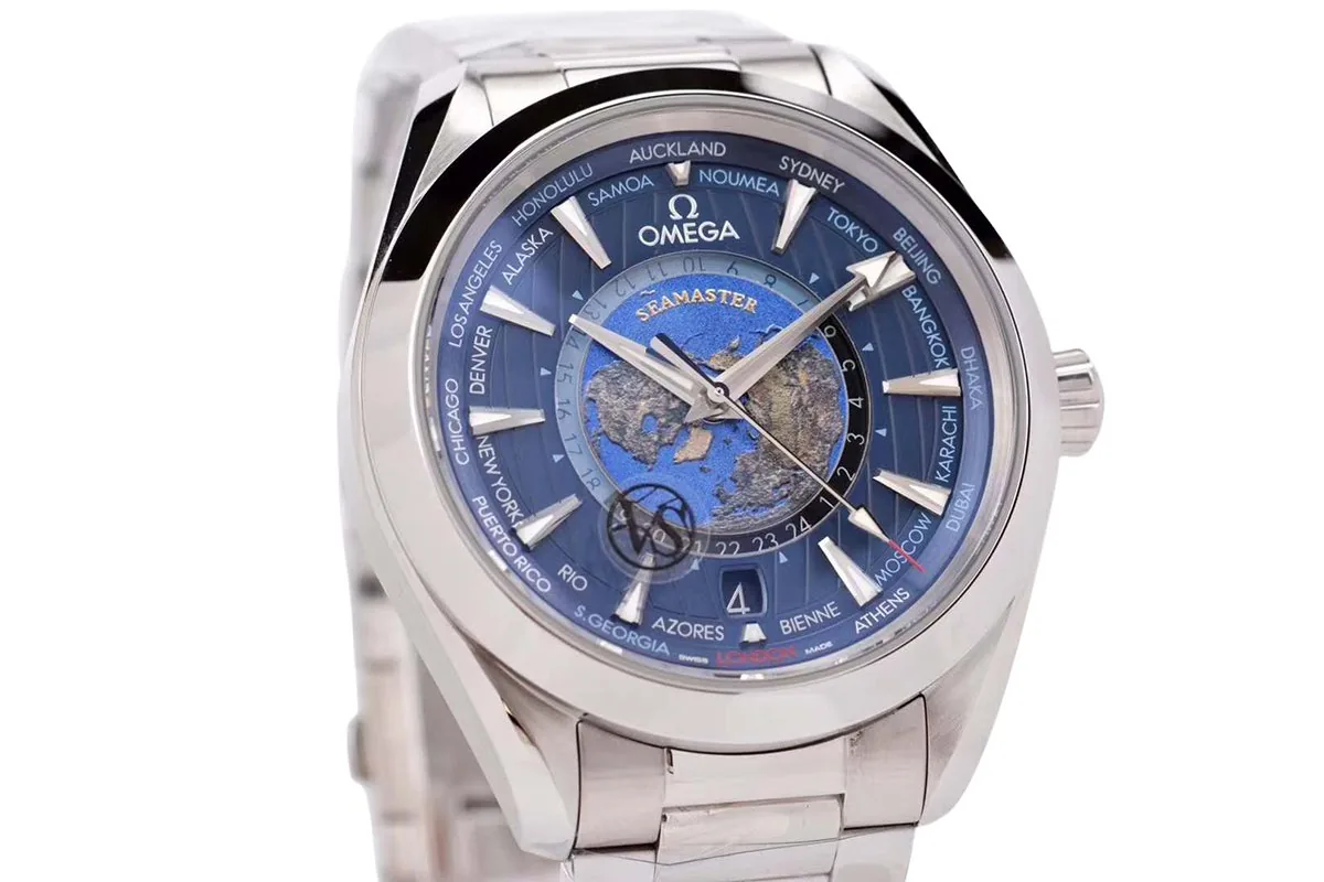 Seamaster Aqua Terra Worldtimer Master Chrononometer Blue Dial on Bracelet - Image 4