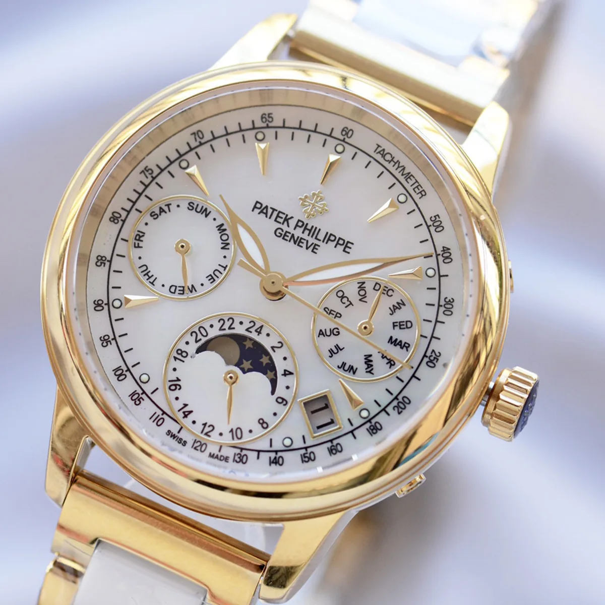 Grand Complications Ladies First Perpetual Calendar in Yellow Gold - Image 4