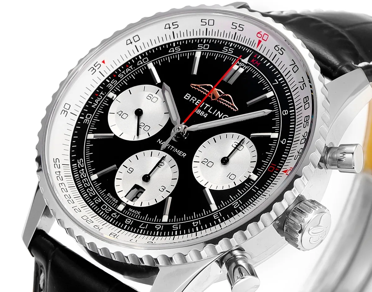Navitimer B01 Chronograph 43 schwarzes Zifferblatt in Stahl am Lederarmband Ref. AB0138211B1P1 – Bild 3