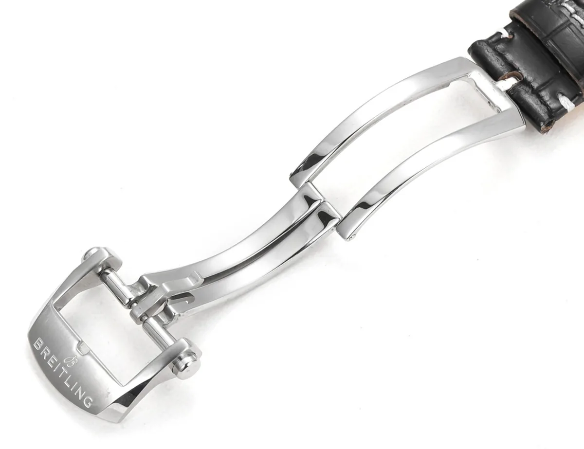 Navitimer B01 Chronograph 43 schwarzes Zifferblatt in Stahl am Lederarmband Ref. AB0138211B1P1 – Bild 8