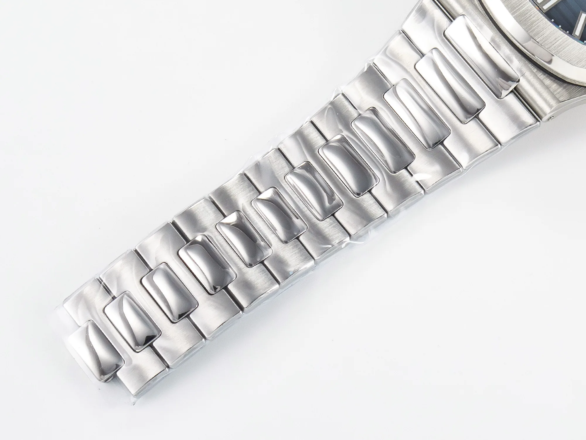 Nautilus 5711 3KF 1:1 Best Edition quadrante bianco su bracciale SS A324 Super Clone V2 - immagine 14