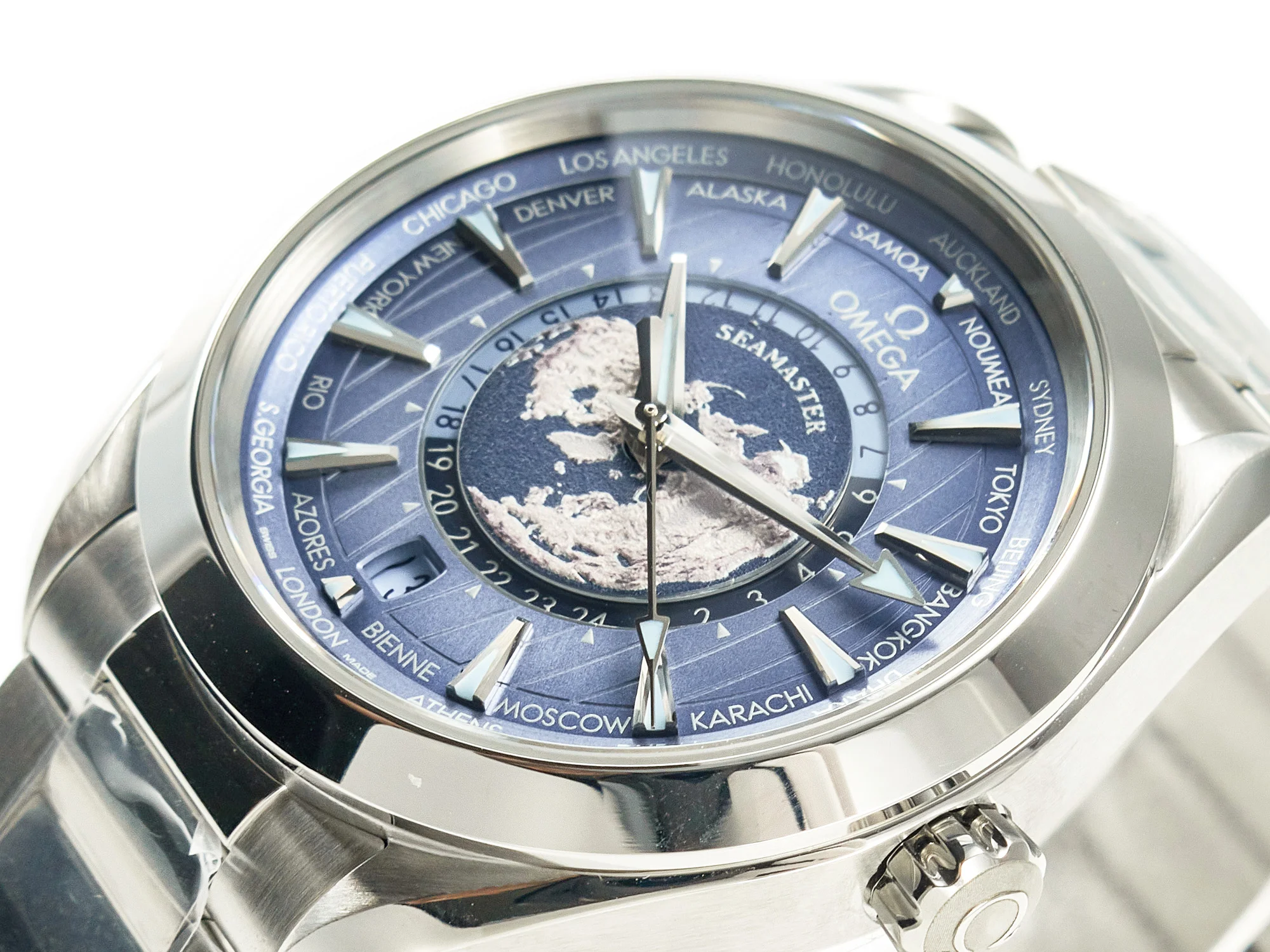 Aqua Terra 150M 43mm Worldtimer 24 VSF 1:1 Best Edition Summer Blue Dial on SS Bracelet A8938 Super Clone