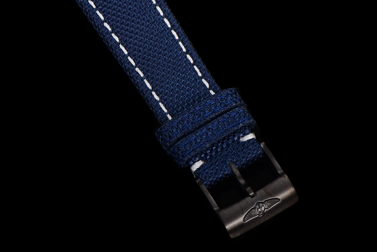 Avenger Chronograph 45 Blue Dial
