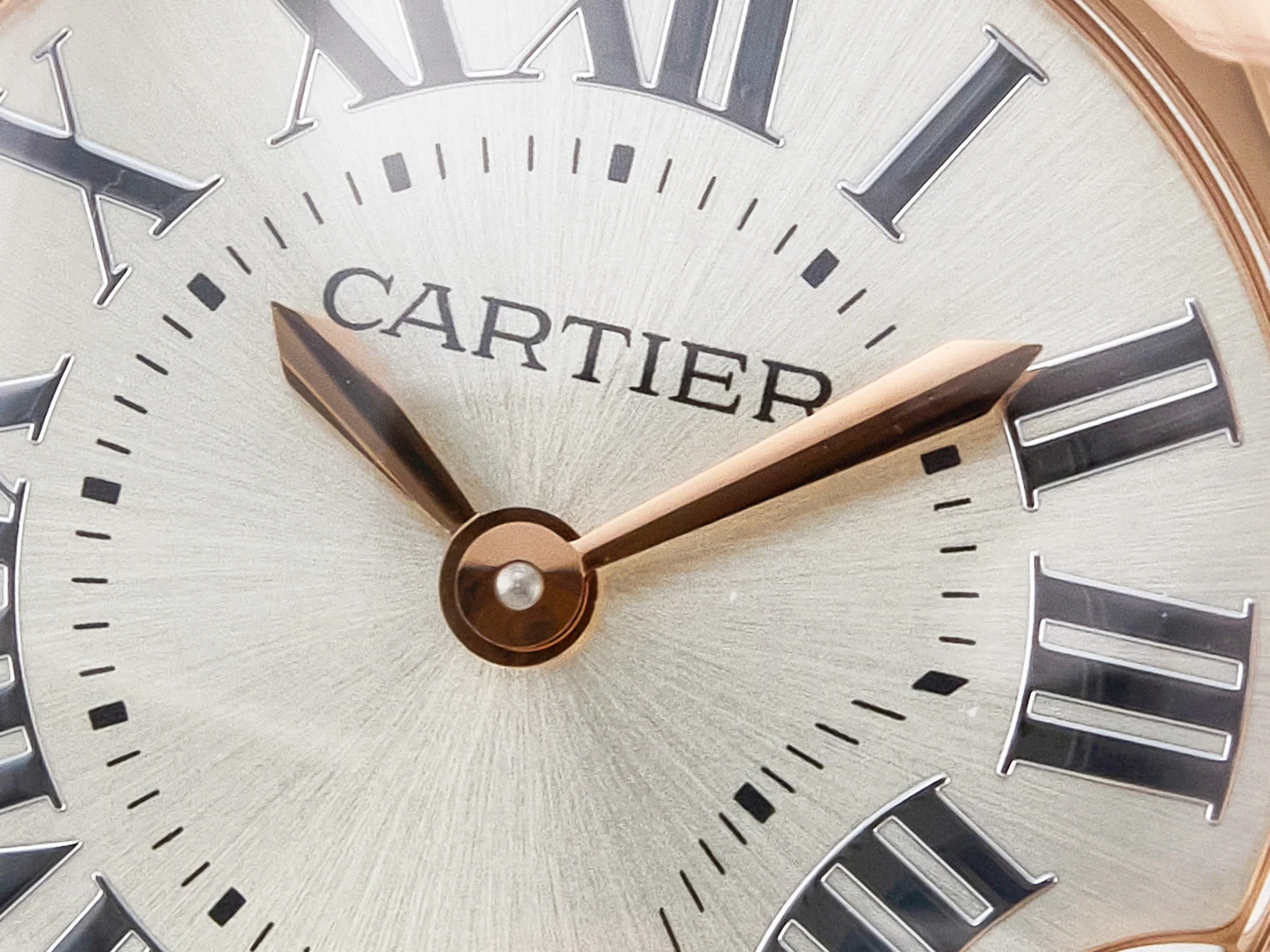 Ballon Blanc De Cartier 30mm RG DRF 1:1 Best Edition Silvered Texture Dial on Black Leather Strap Ronda Quartz