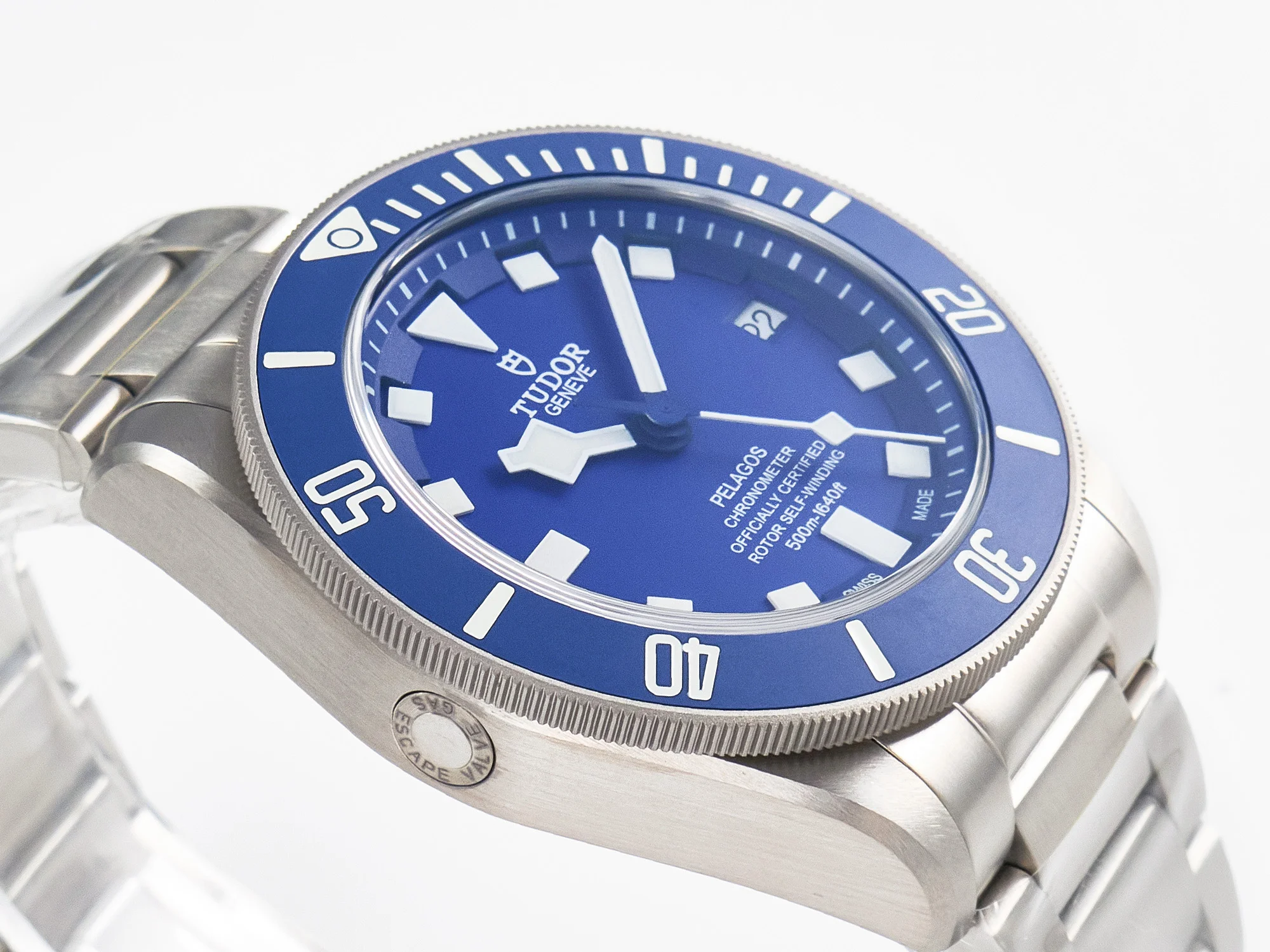 Blue Pelagos XF 1:1 Best Edition on Titanium Bracelet A2824 V5