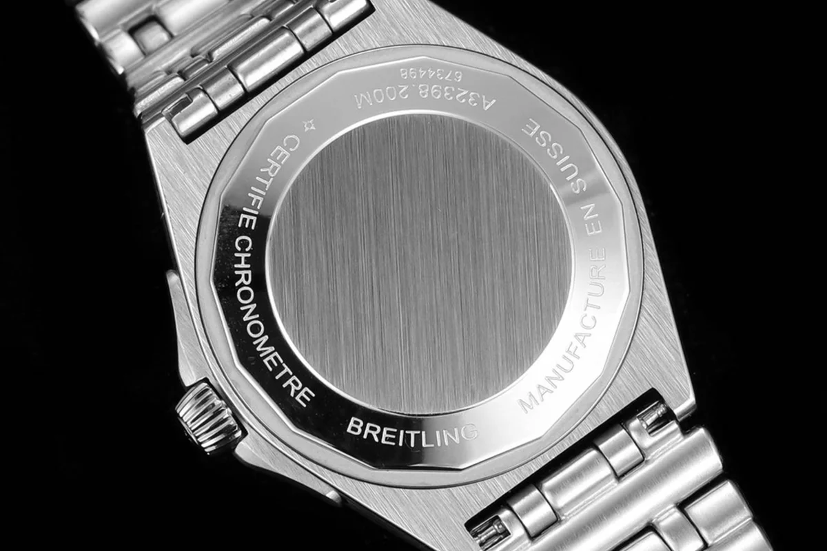 Chronomat Automatic GMT 40 White Dial Ref. A32398101A1A1
