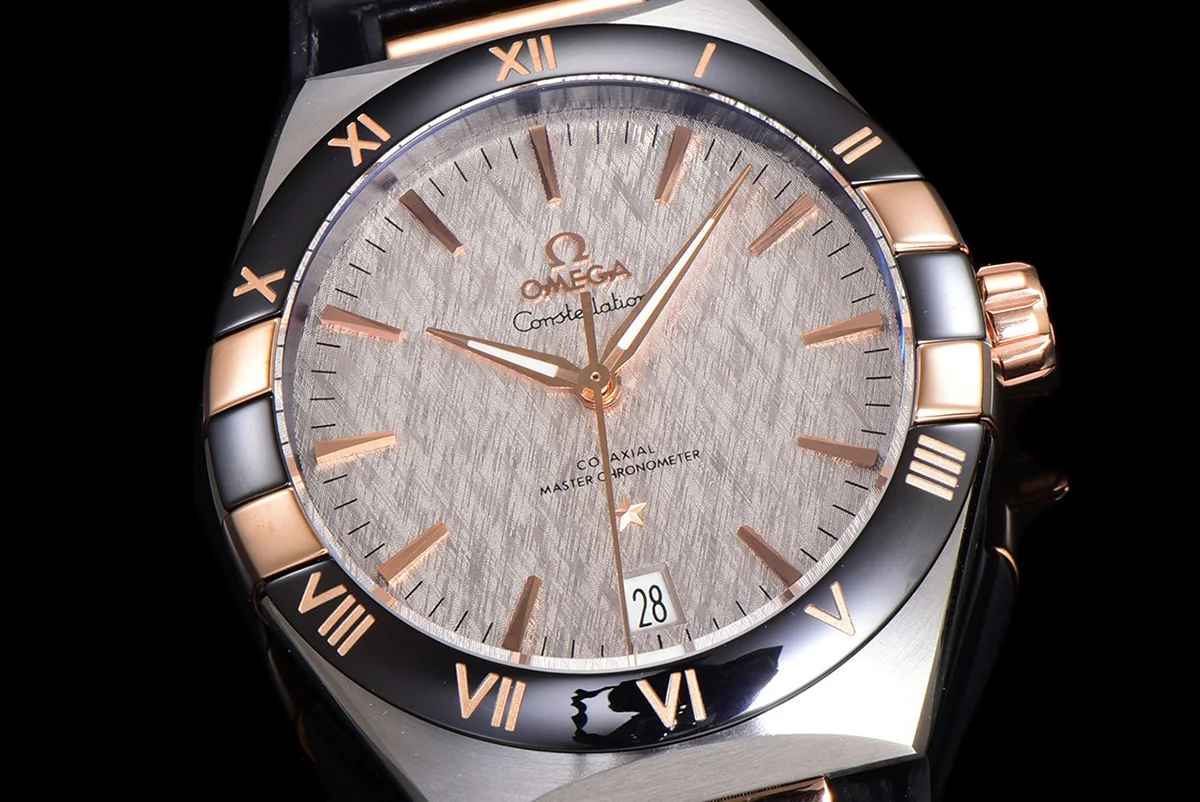 Constellation Co-Axial Master Chronometer 41mm White Dial in Steel/Rose Gold