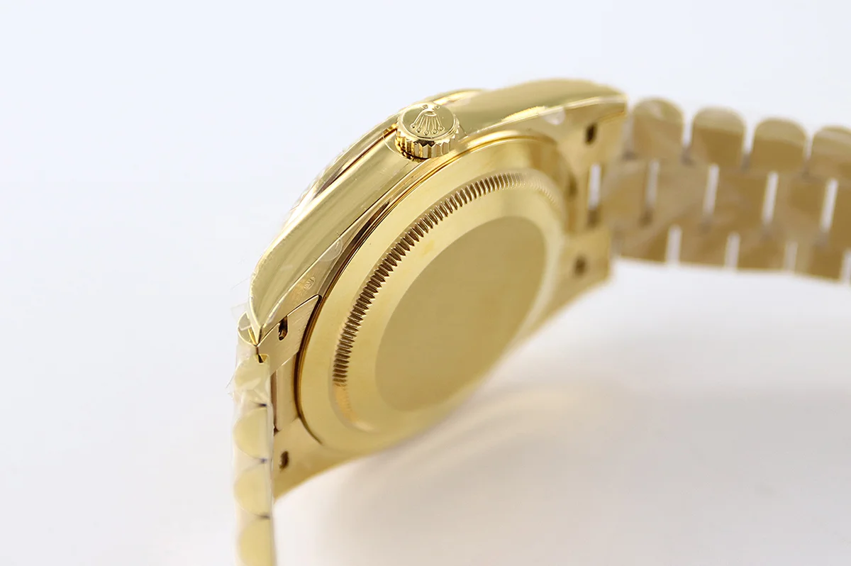 Day-Date 40 228238 Silver Dial in Yellow Gold