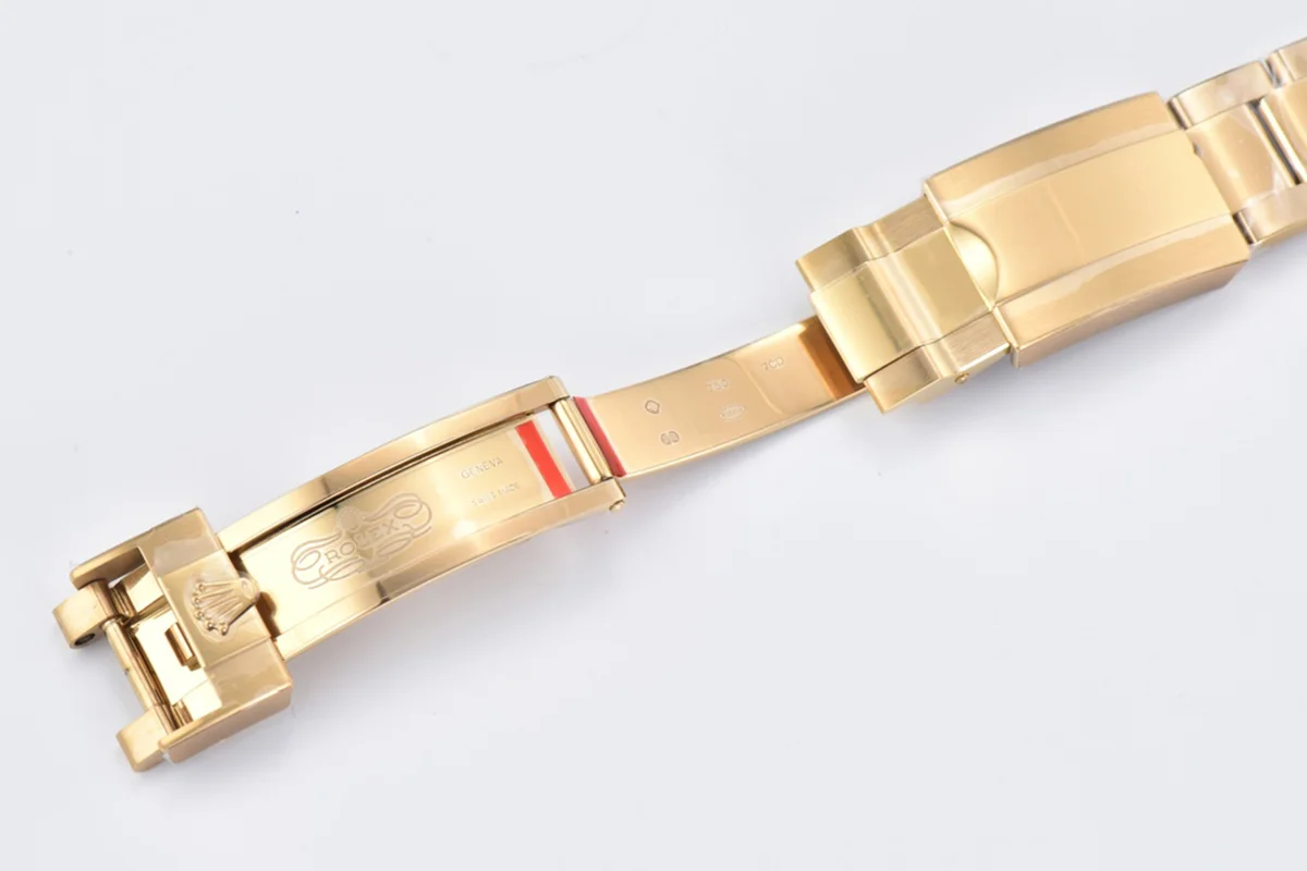 Daytona 116508 Black/Champagne Index “Newman” Dial in Yellow Gold