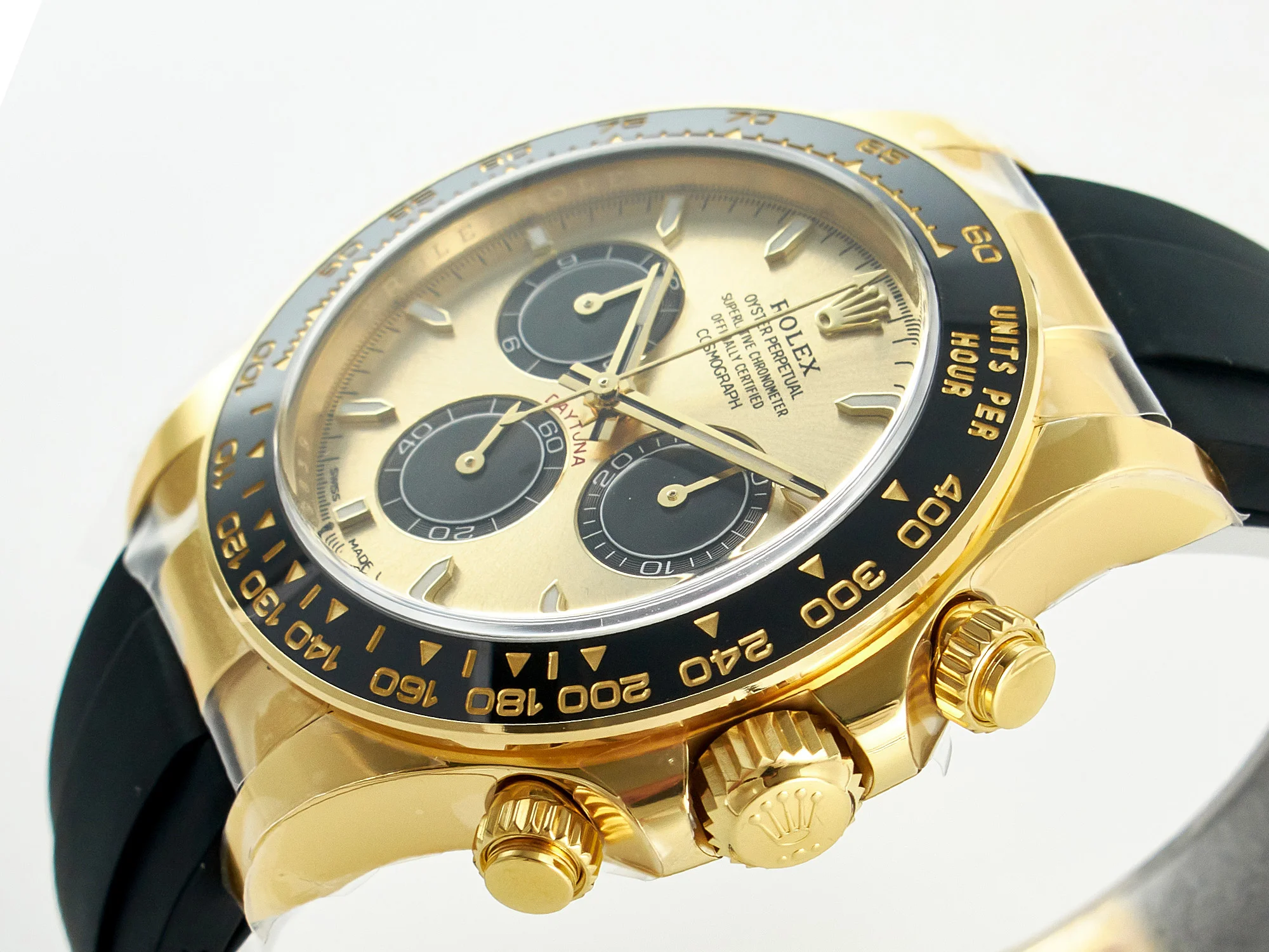 Daytona 126518 Clean YG 1:1 Best Edition YG Dial on Oysterflex Rubber Strap SH4131