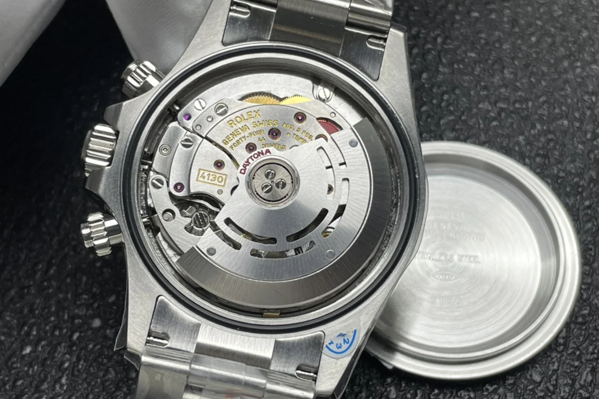 Daytona Green Dial Black Bezel in Steel