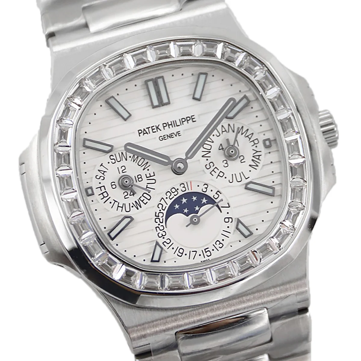 Nautilus 5740 White Dial with Diamond Bezel in Steel