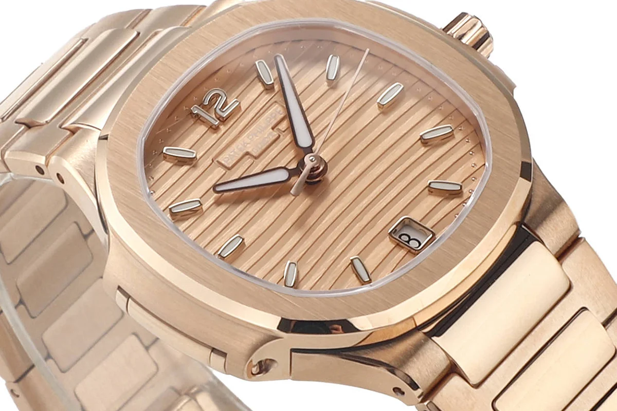 Nautilus 7118/1R-010 Golden Brown Opaline Dial