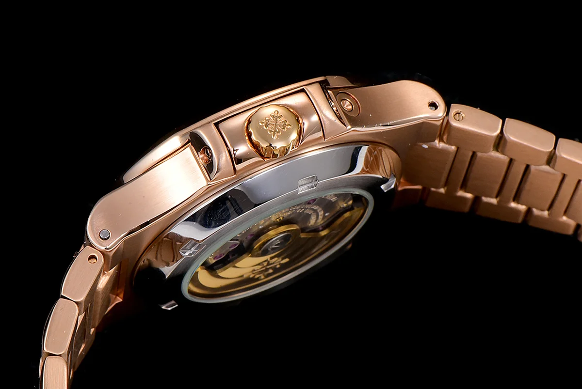 Nautilus Chronograph 5980/1R Blue Dial in Rose Gold