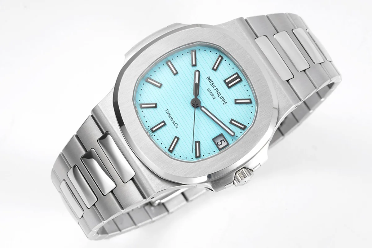Nautilus Jumbo 5711/1A-018 Tiffany Blue Dial