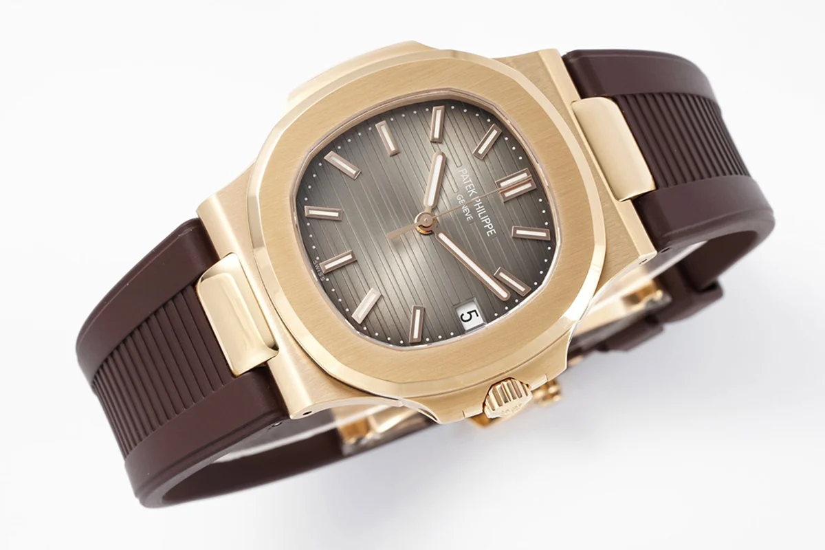 Nautilus Jumbo 5711/1R-001 Brown Dial on Rubber Strap