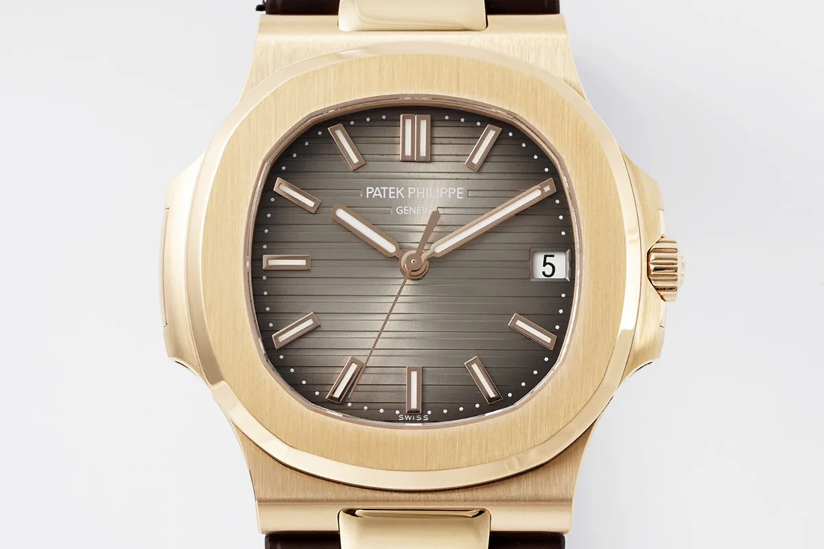 Nautilus Jumbo 5711/1R-001 Brown Dial on Rubber Strap