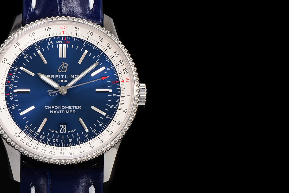 Navitimer Automatic 41 Blue and White Dial in Steel