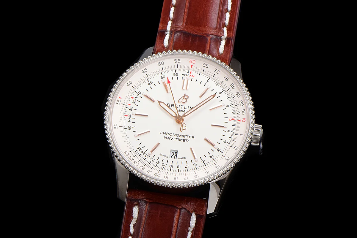 Navitimer Automatic 41 White Dial in Steel