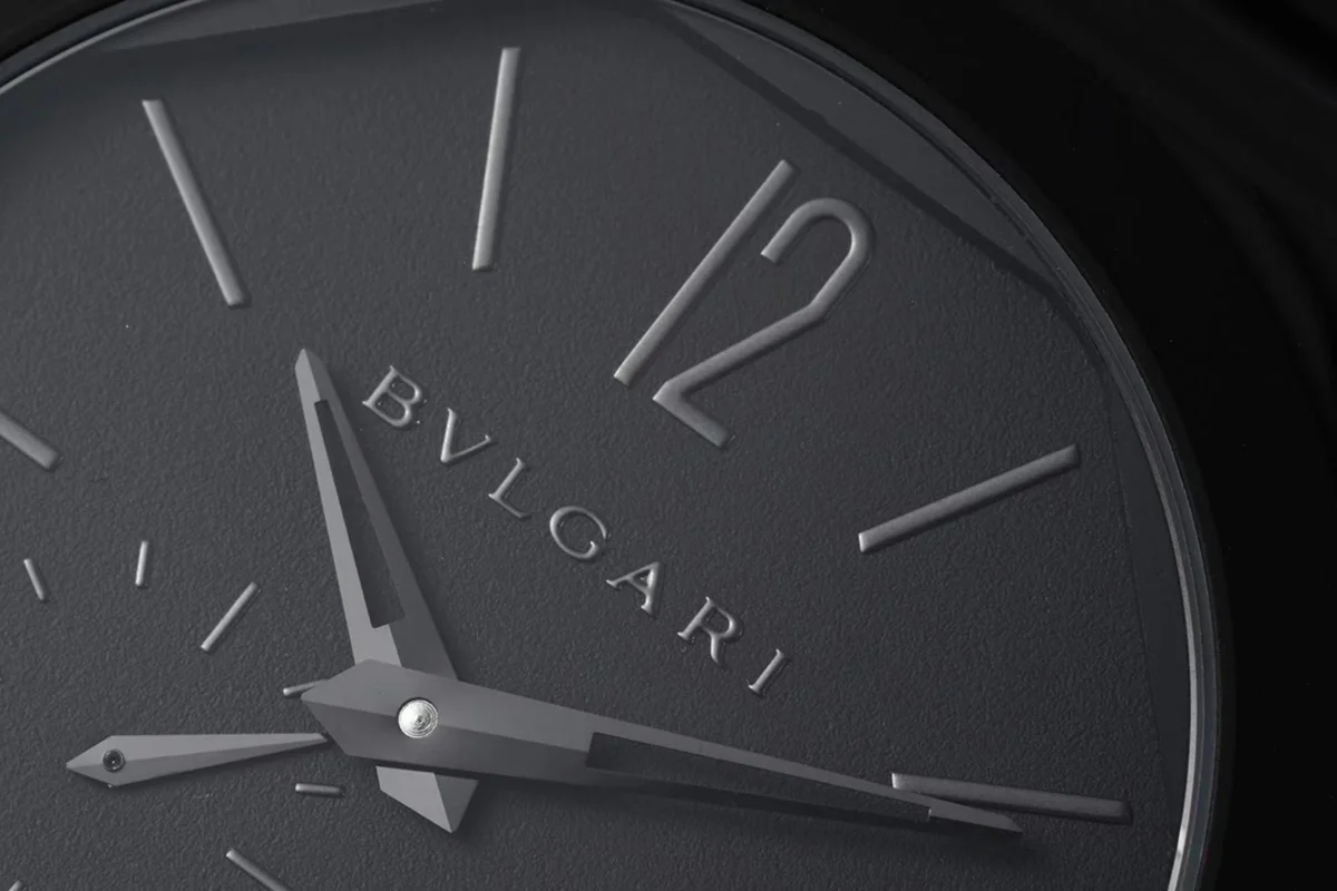 Octo Finissimo Black Dial Ceramic