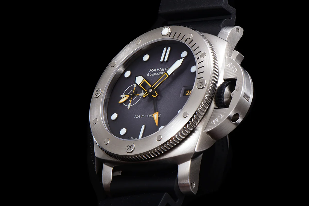 PAM1323 Submersible GMT Navy Seals 44mm