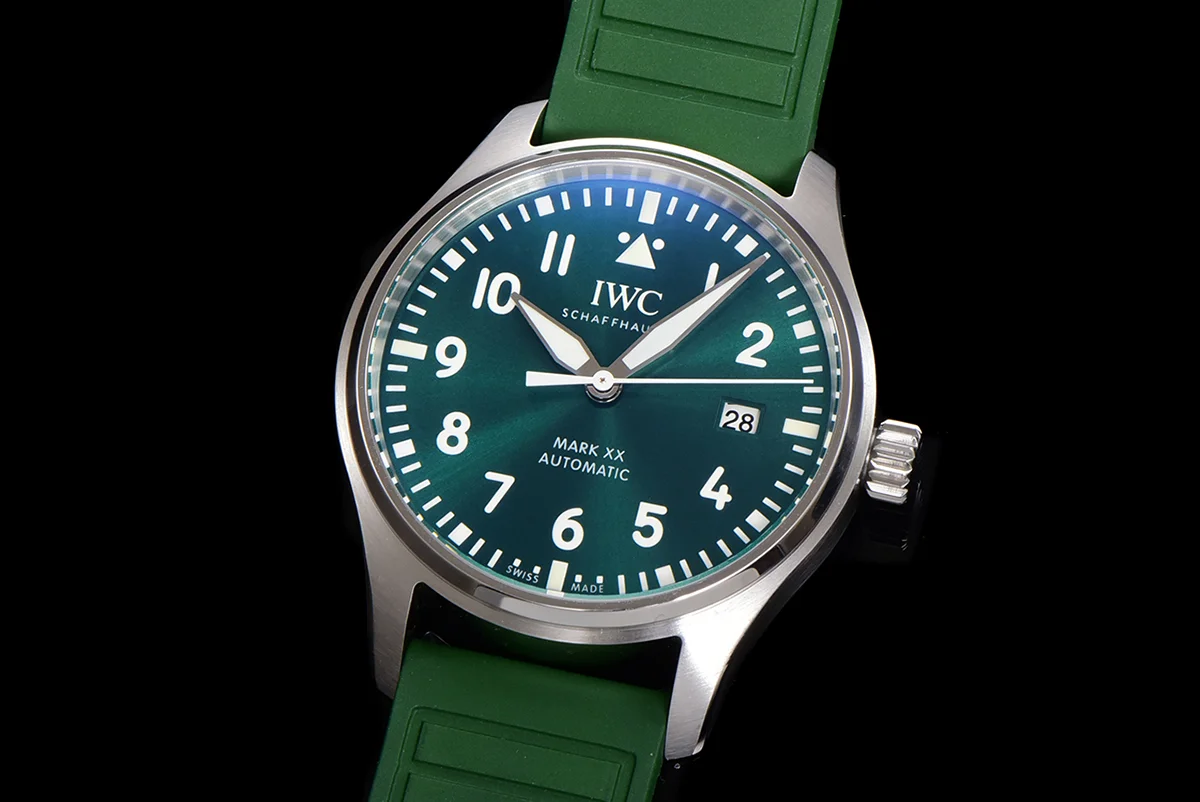Pilot’s Watch Mark XX IW328205 on Rubber Strap