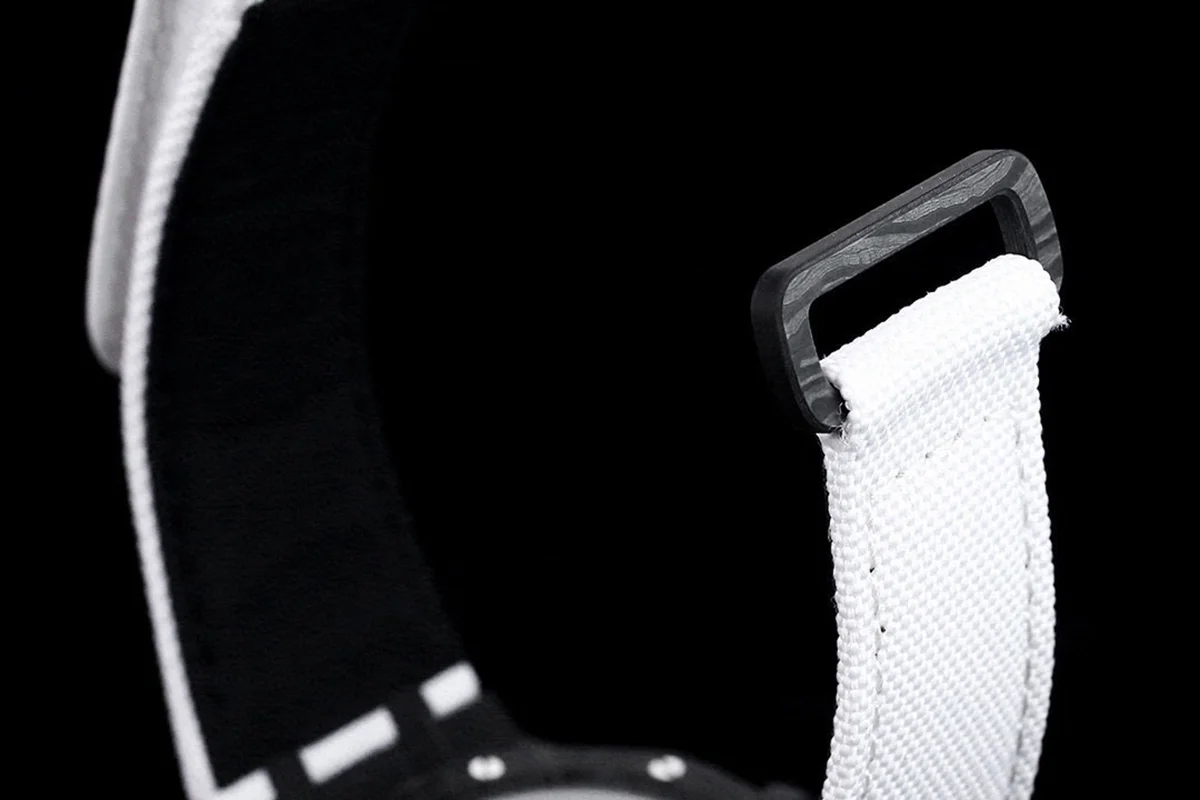 Royal Oak 15400 White Dial in Carbon Fibre on White Nylon Strap